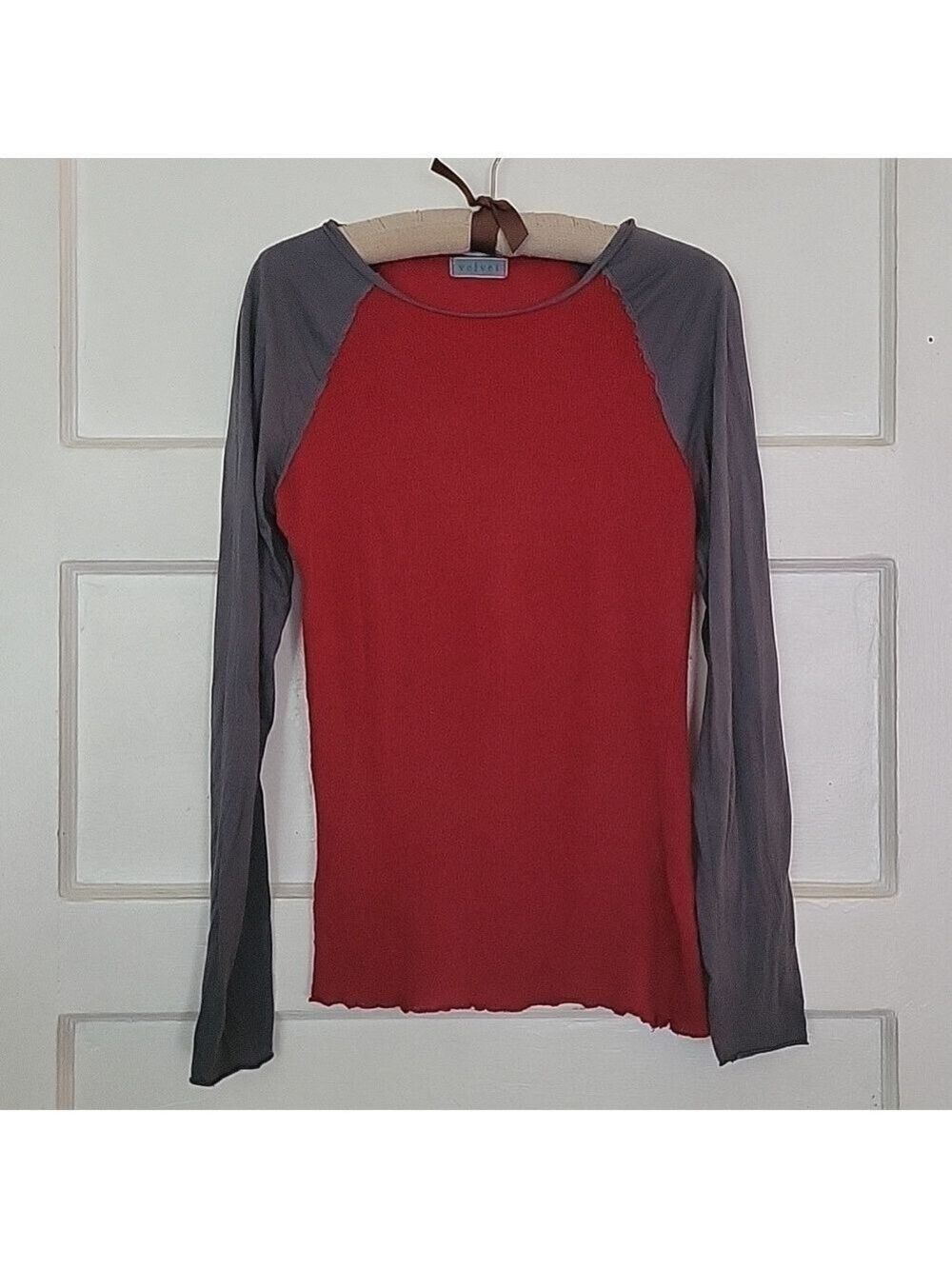 VELVET by Graham & Spencer Cashmere Blend & Cotton Baseball Style Sweater Top